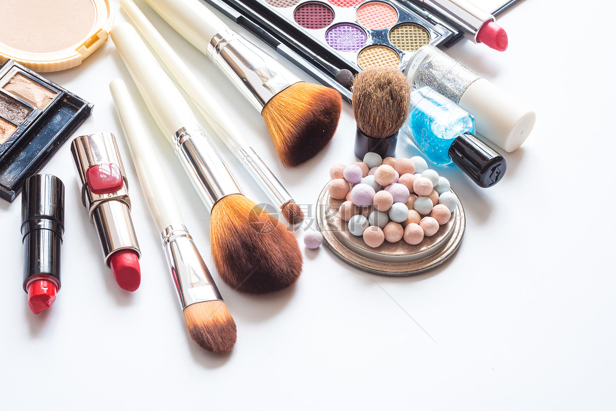 成军四个月，新一届中国女排迎来年度“大考”