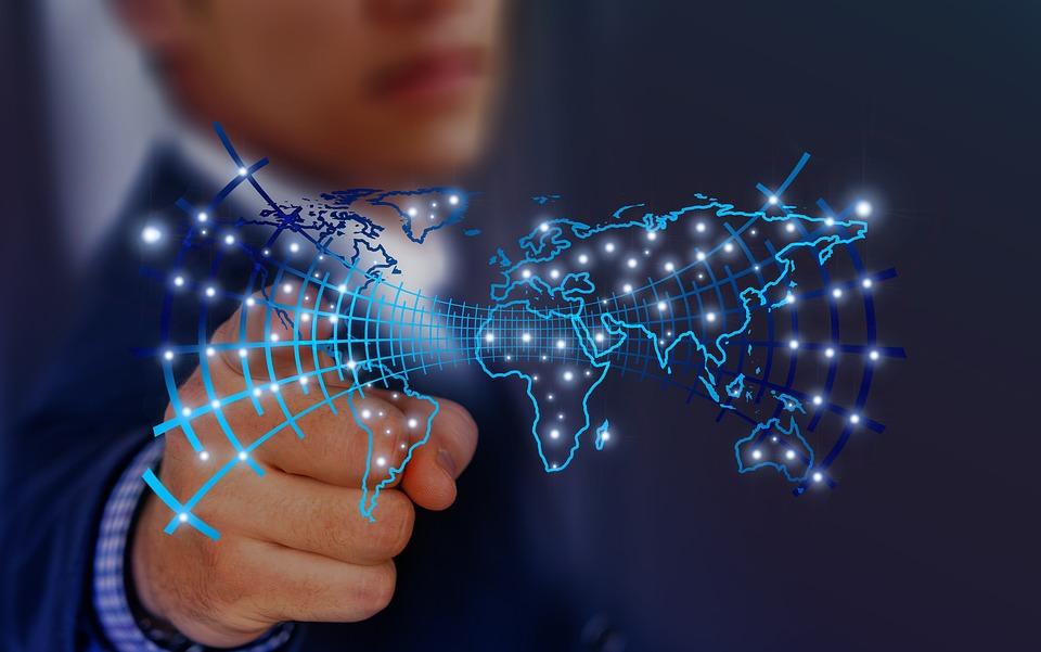 桂港澳大藤峡经贸文化交流座谈会召开