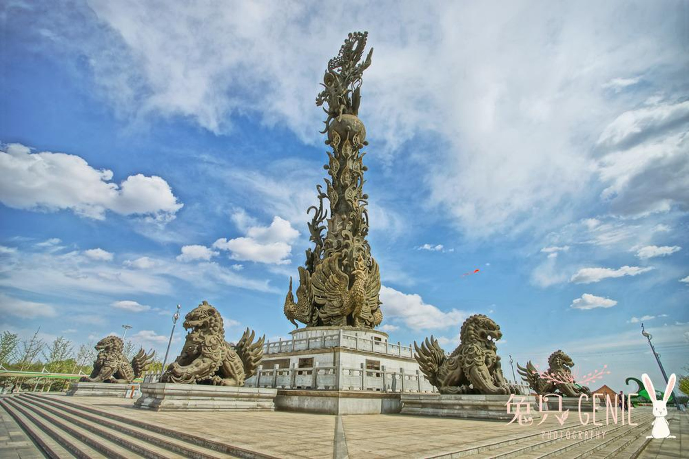 上海：用画笔定格 抗疫最美“市监蓝”