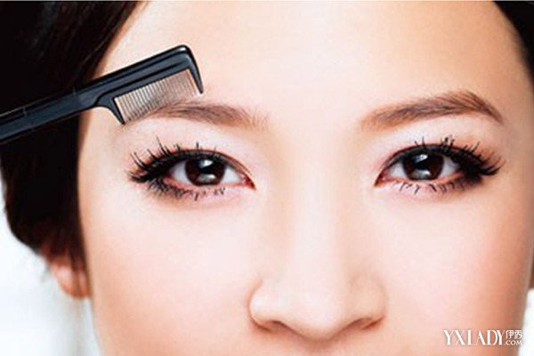 上海市场监管部门连夜行动！直击“被操纵的口碑”调查现场