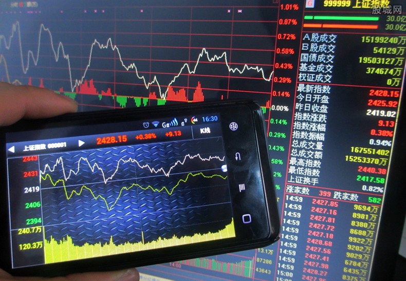 特步七代跑鞋如何超越“期待”