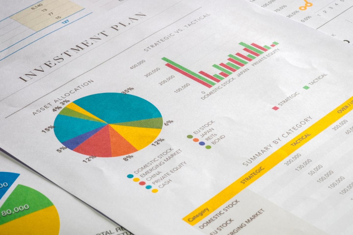 香港湾仔坚尼地道树下发现无头尸，警方初步判断为高处堕下