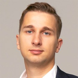 再破纪录！深港陆路口岸出入境旅客达102.71万人次